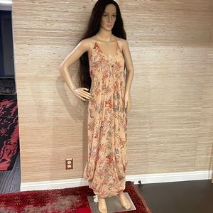 MUST SEE!! WE ARE HAH ! MAXI halter DRESS BEACH COVER UP AMAZINGLY BEAUTIFUL 😍